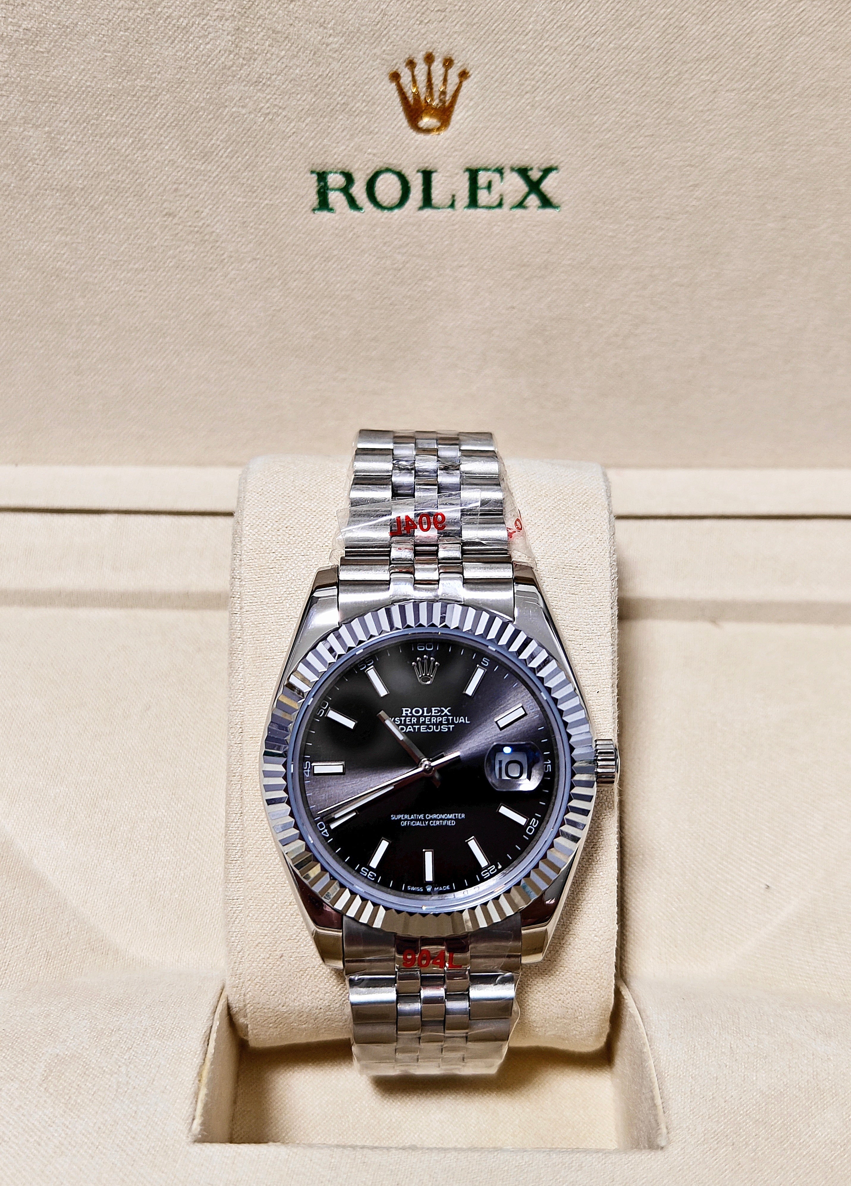 Rolex 1:1 Datejust 41 Black Index Fluted Bezel 126334 Jubilee Complete Unworn